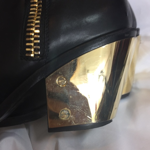 Giuseppe Zanotti Zipper Ankle Booties Sz 8 - Picture 5 of 13